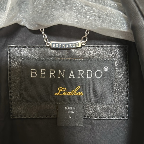 NWOT Bernardo Leather Jacket - Picture 11 of 13